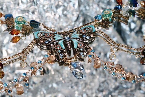 "Because abs are temporary but jewelry is right now" Butterfly Waist Chain - Image 2