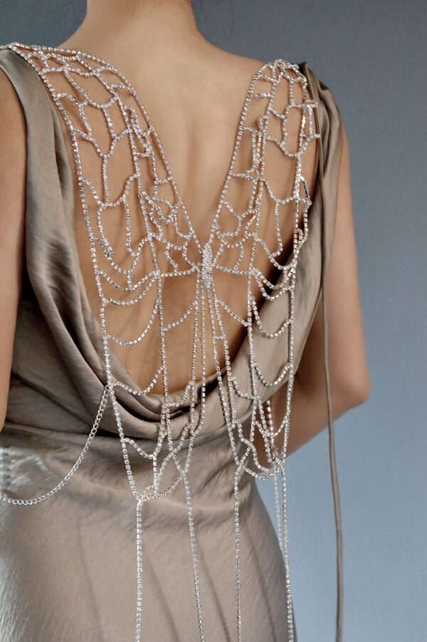 "Your best investment working behind your back" Butterfly Back Chain